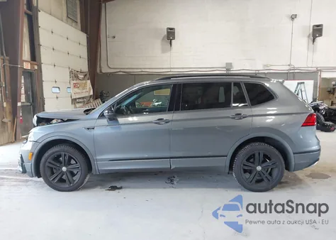 2019 Volkswagen Tiguan 2.0T Se/2.0T Sel/2.0T Sel R-Line/2.0T Sel R-Line Black из США, поврежденный, VIN 3VV2B7AX2KM117443
